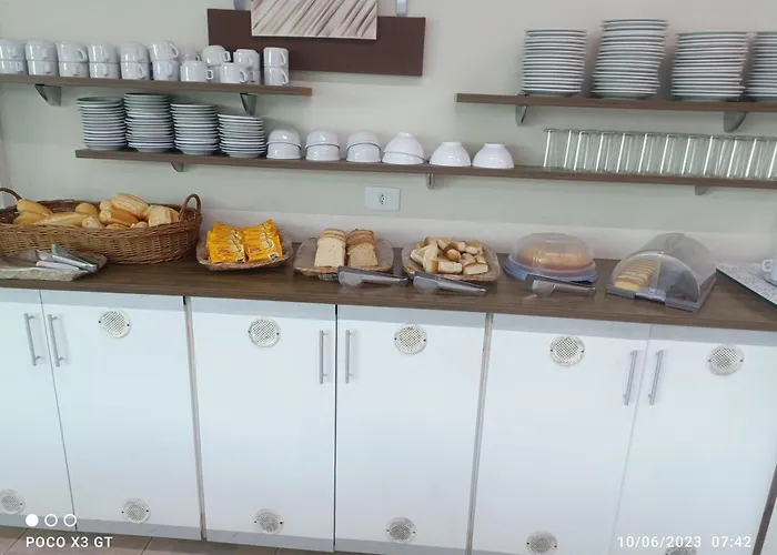 Pousada PescadorHotel em Ubatuba